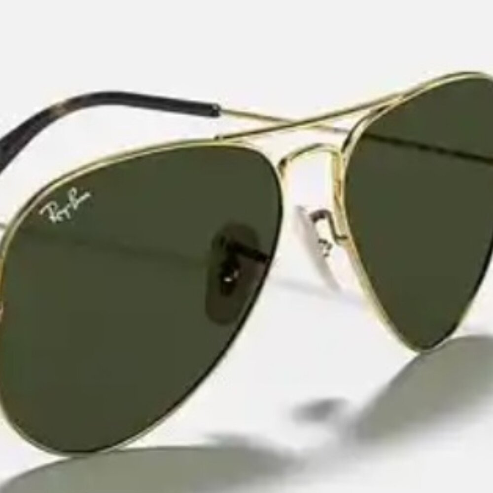 RAY-BAN RB3025 Aviator Classic Sunglasses, G-15 Green, Size 58, Unisex - New